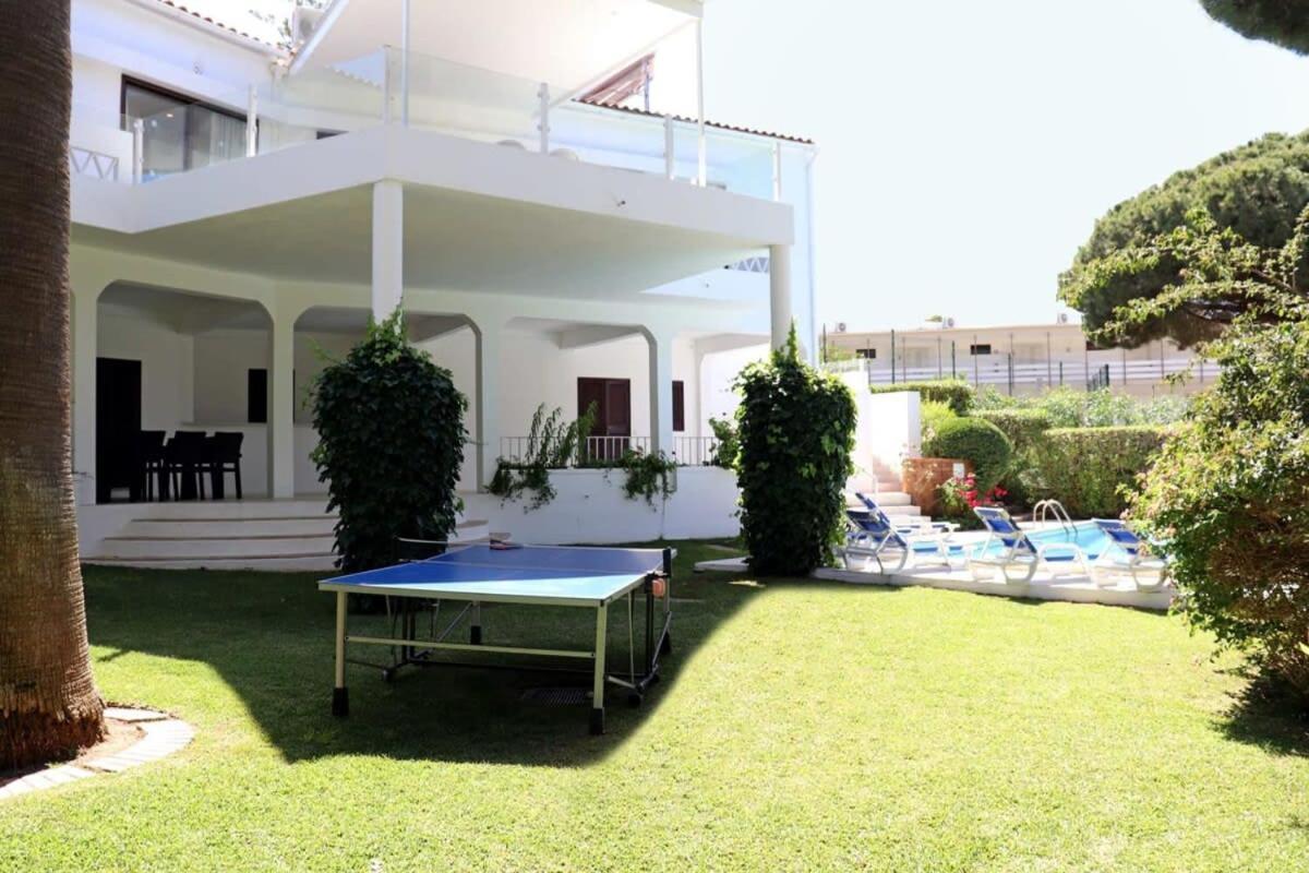 Villa Hibiscus, Great Location In Vilamoura, Lush Green Lawns And Garden Quarteira Exterior foto